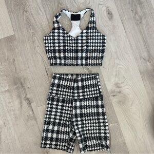 NWOT Ona Workout Set